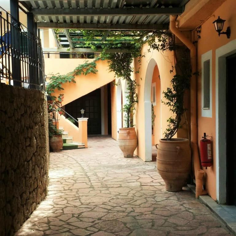 Arianna Appartement Paleokastritsa Buitenkant foto